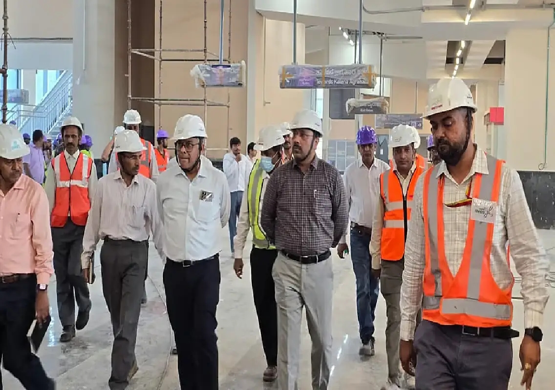 BMRCL MD inspects Pink Line elevated stretch - News Karnataka