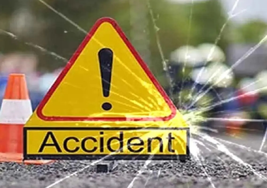Elderly mother dies in road accident while rushing to see son’s body - News Karnataka