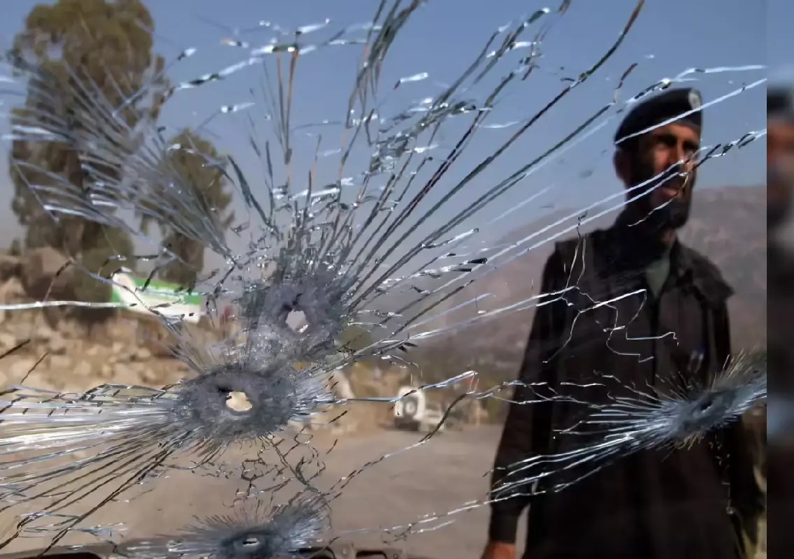 Four killed, several injured in multiple Karachi shootings - News Karnataka