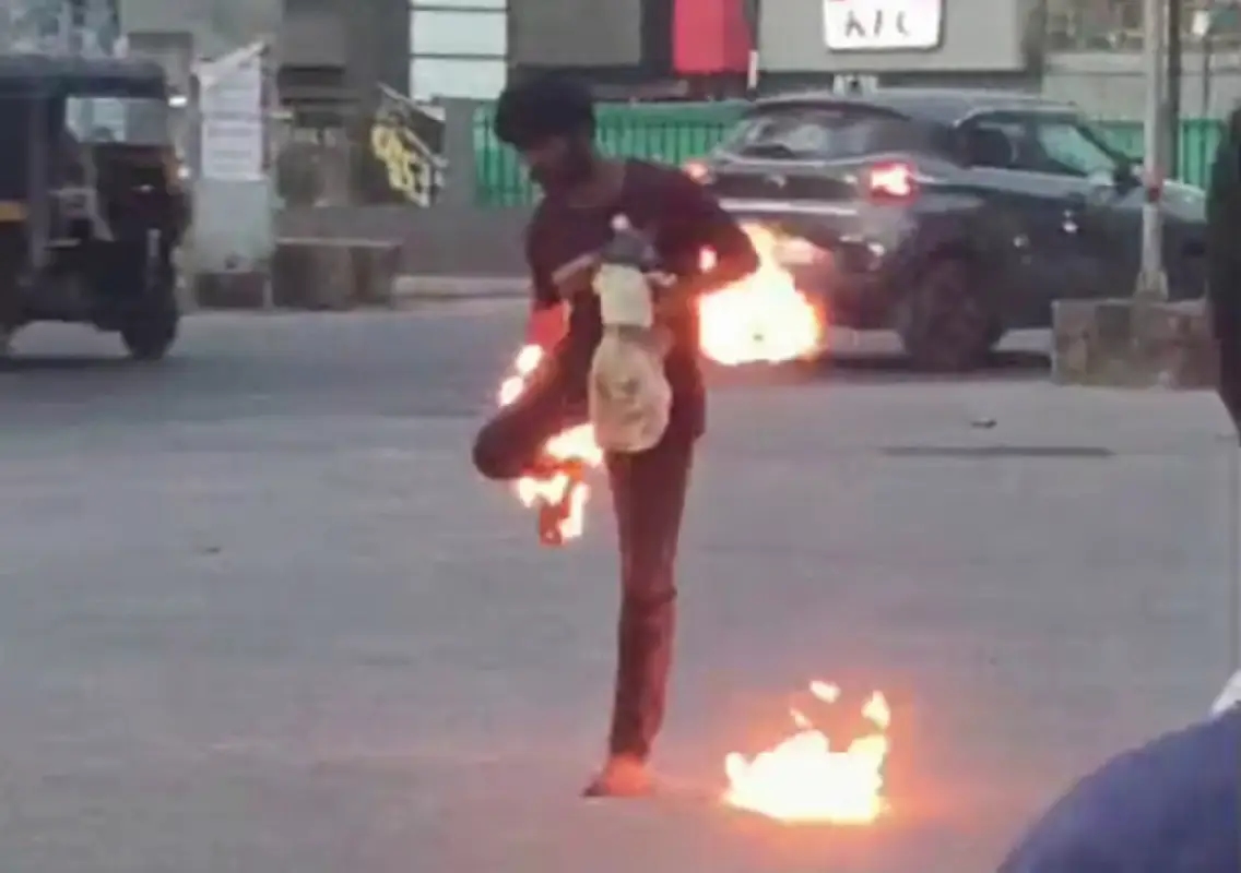 Man attempts self-immolation at Kalsanka, tragedy averted - News Karnataka