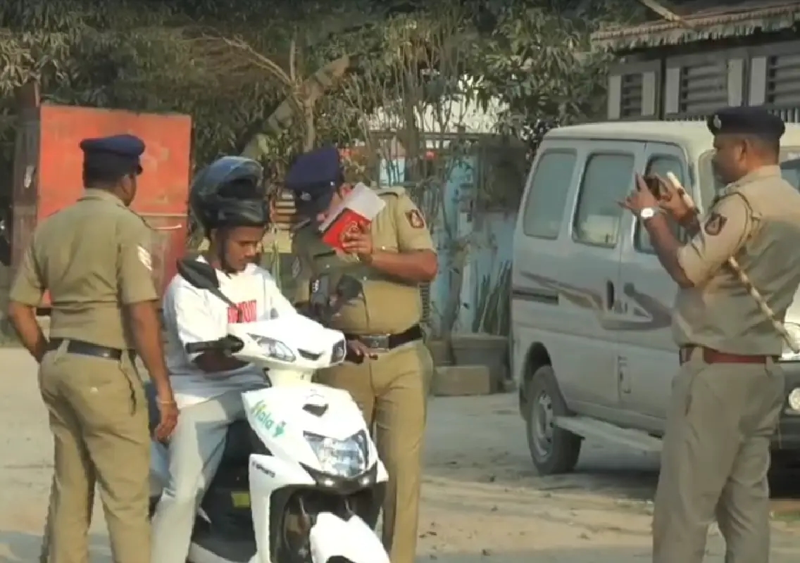 Massive visa sweep: 2,000 foreigners checked in city drive - News Karnataka
