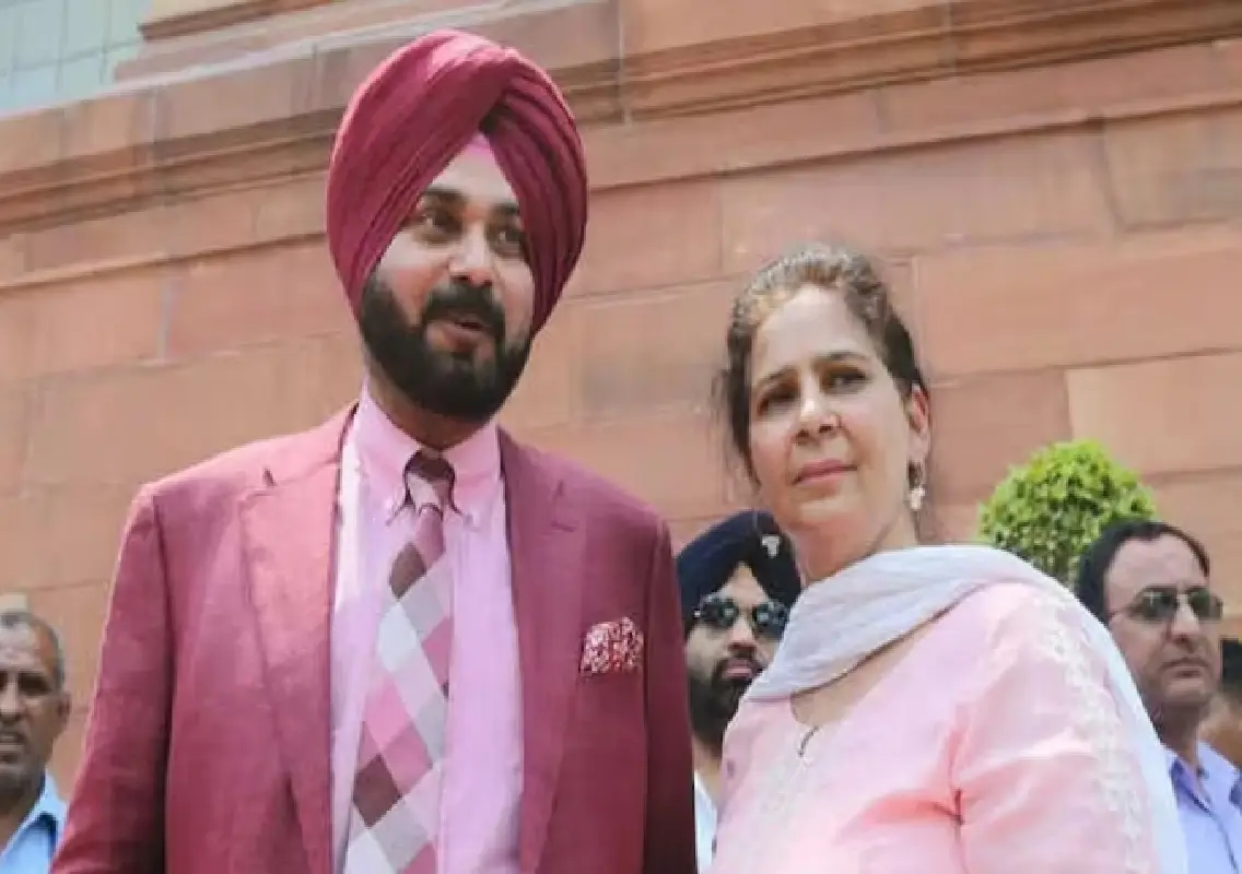 Navjot Kaur Sidhu expelled from Congress on disciplinary grounds - News Karnataka