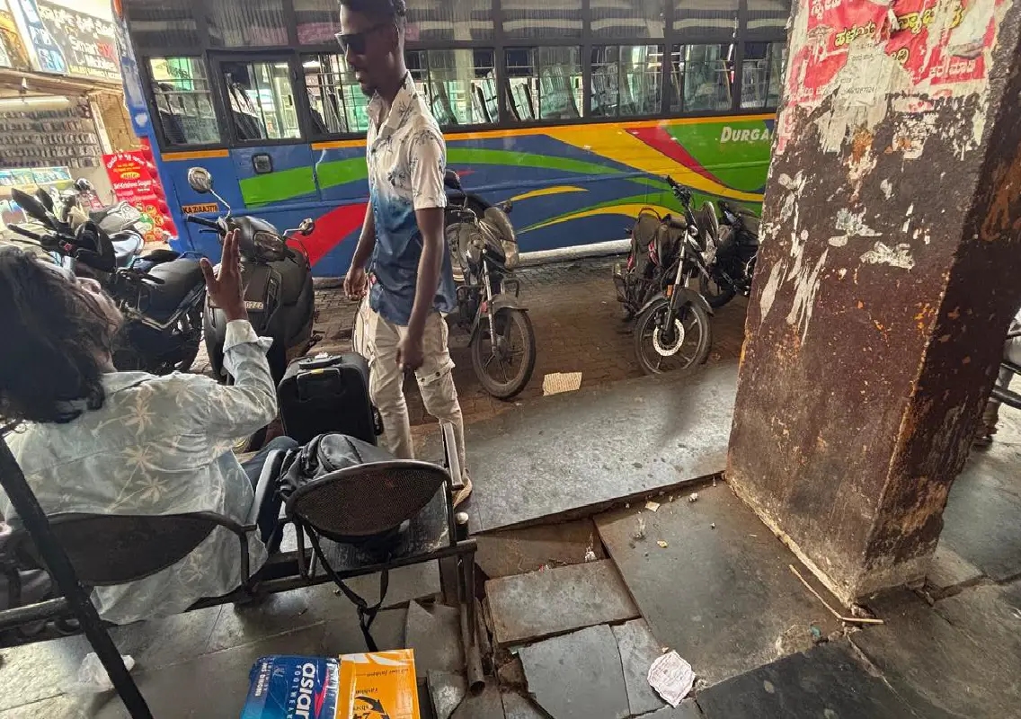 Outrage over poor upkeep of Udupi service bus stand - News Karnataka