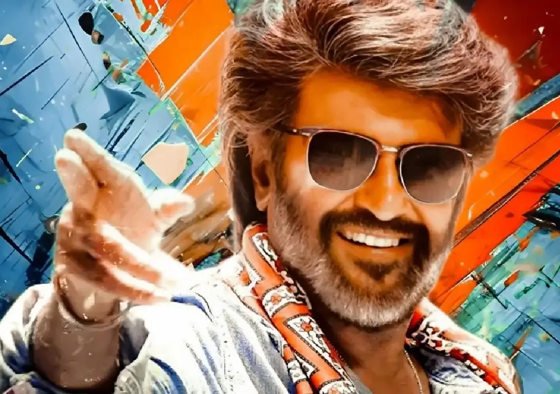 Rajinikanth surprises Padma Subrahmanyam with call, gifts gold chain - News Karnataka