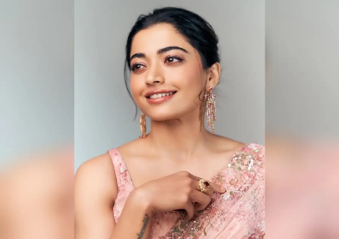 Rashmika Mandanna greets fan at airport amid wedding buzz - News Karnataka