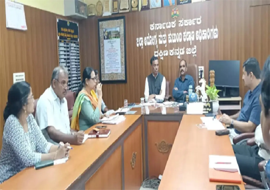 Strict action, awareness drive urged to prevent female foeticide in DK - News Karnataka