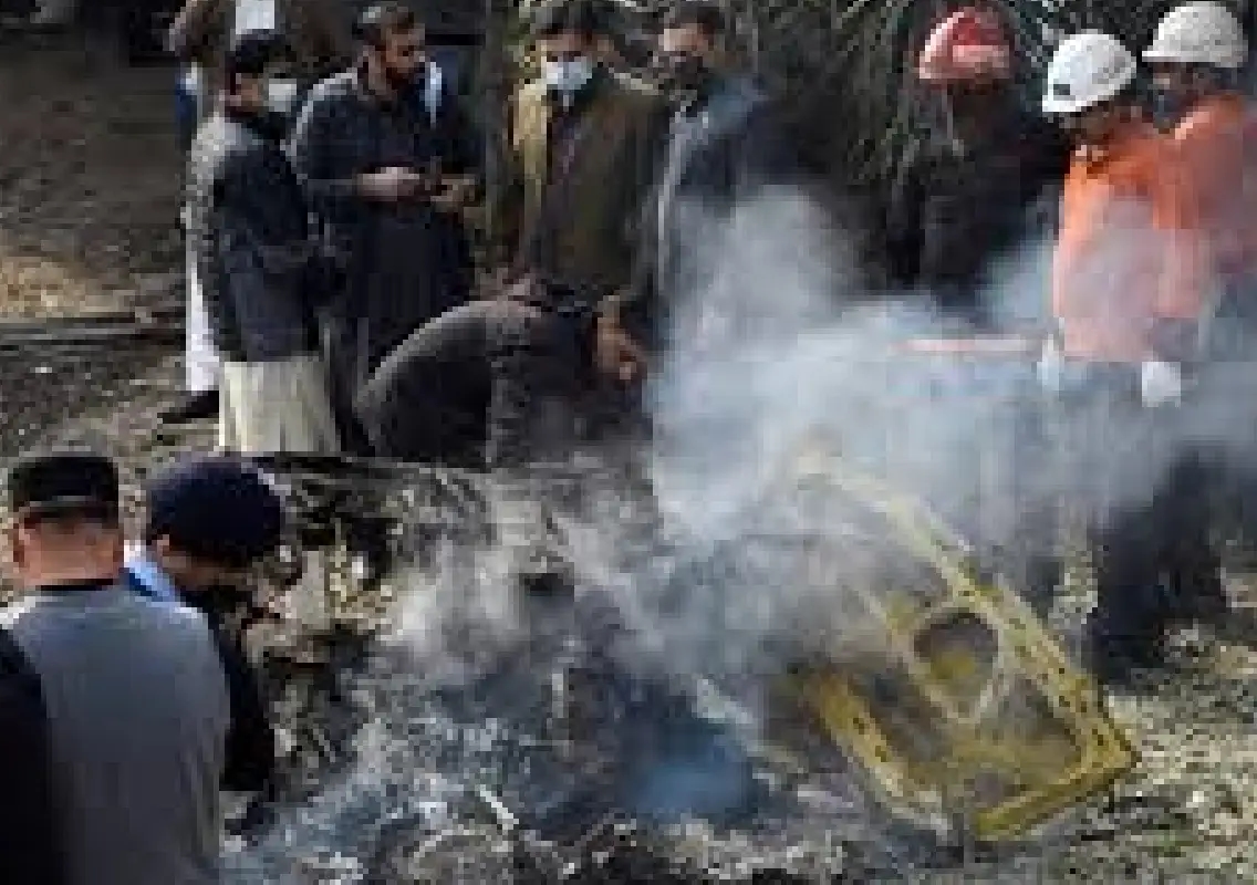 Suicide blast at army checkpoint kills 12 in Pakistan - News Karnataka