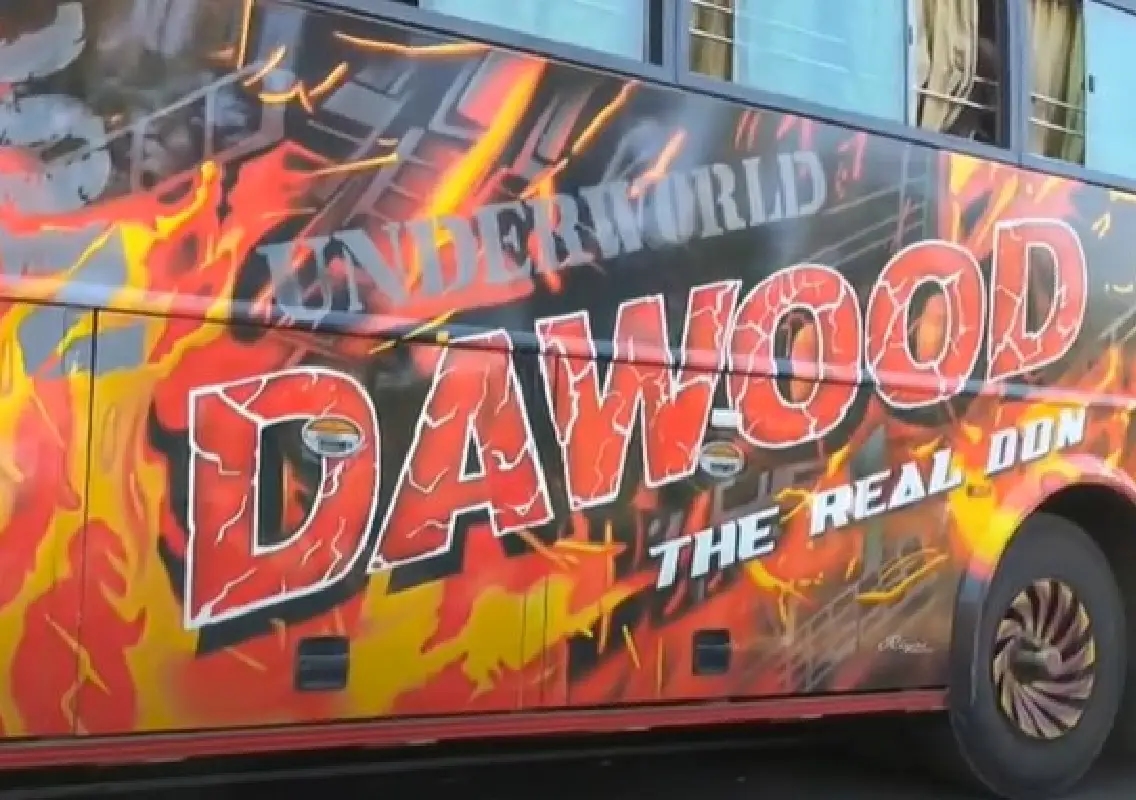 ‘Dawood Ibrahim bus’ row sparks outrage, probe begins - News Karnataka