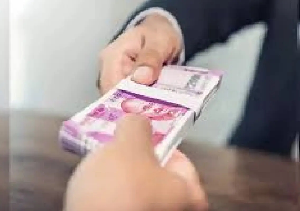 ₹20L salary not enough? Viral post exposes hidden risks - News Karnataka