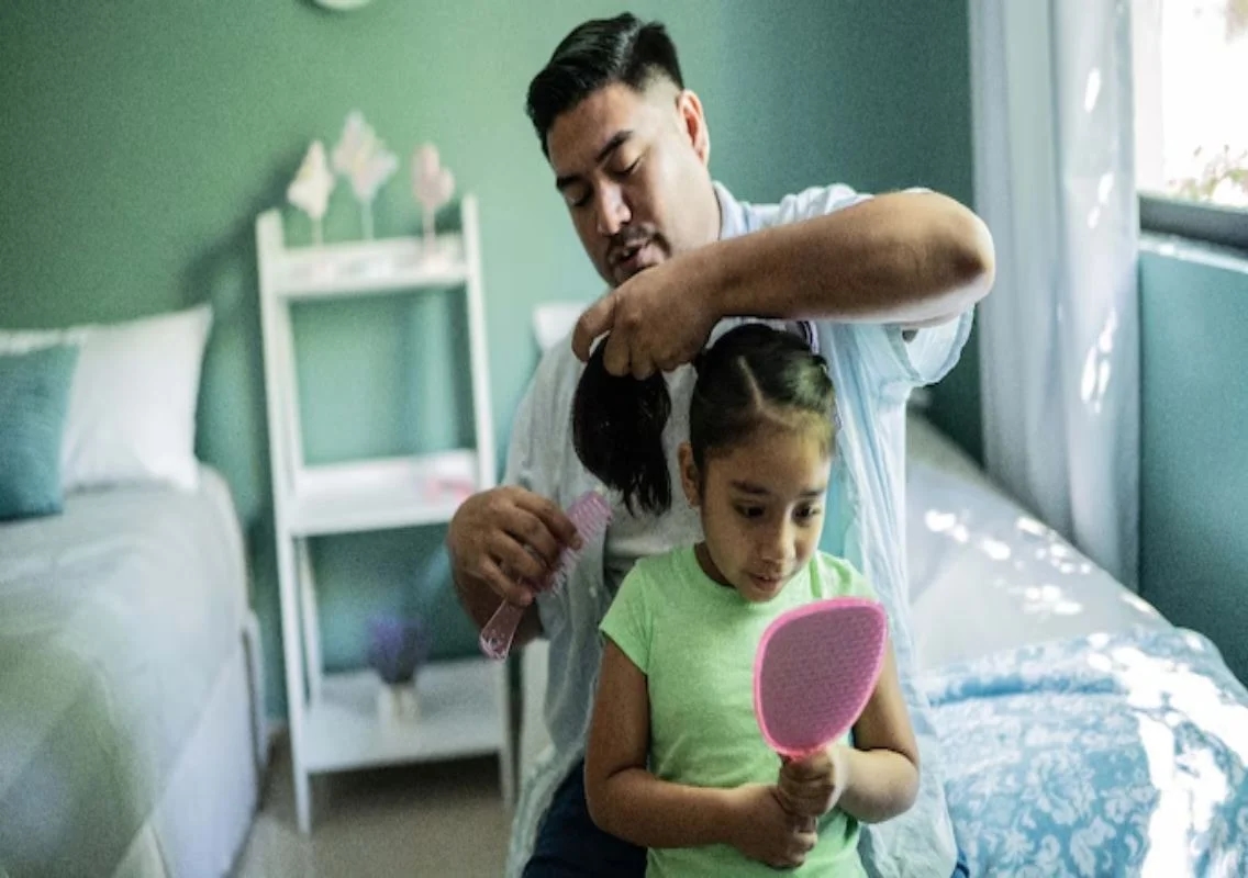 Why Indian fathers don’t tie ponytails ? - News Karnataka