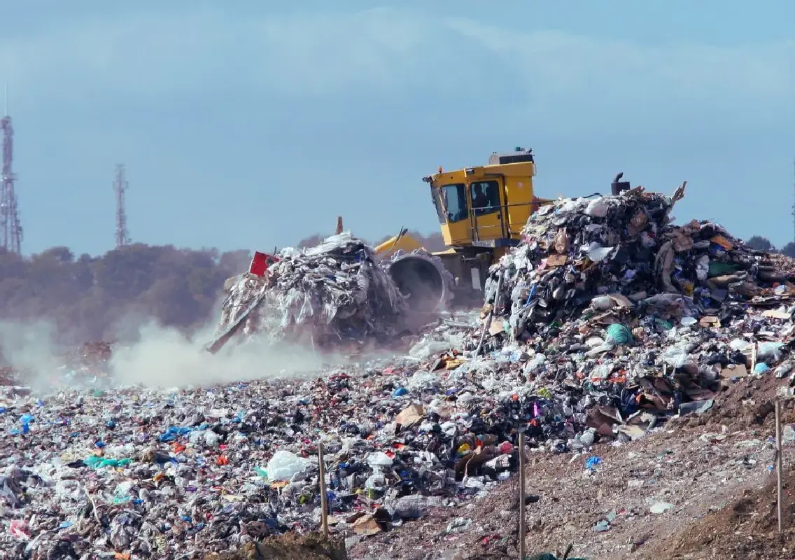 Garbage crisis fears rise as waste collection stalls in Bengaluru - News Karnataka