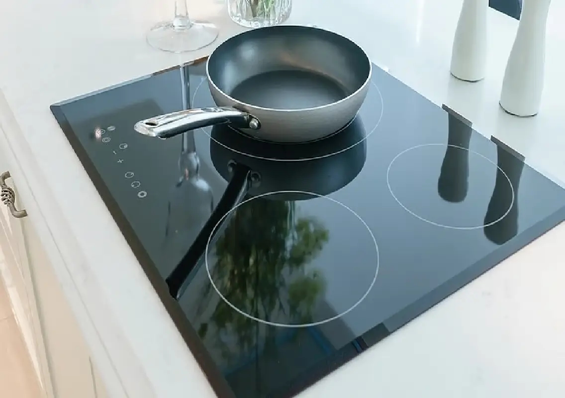 Induction stove sales surge in Bengaluru amid LPG crisis fears - News Karnataka