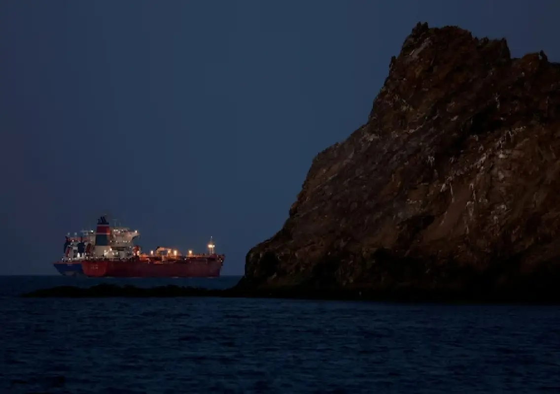 Iran allows Indian ships safe passage through Strait of Hormuz - News Karnataka