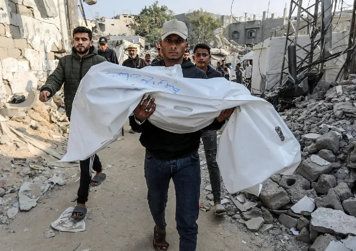 Israeli air strikes kill 13 Palestinians in Gaza amid ongoing conflict - News Karnataka