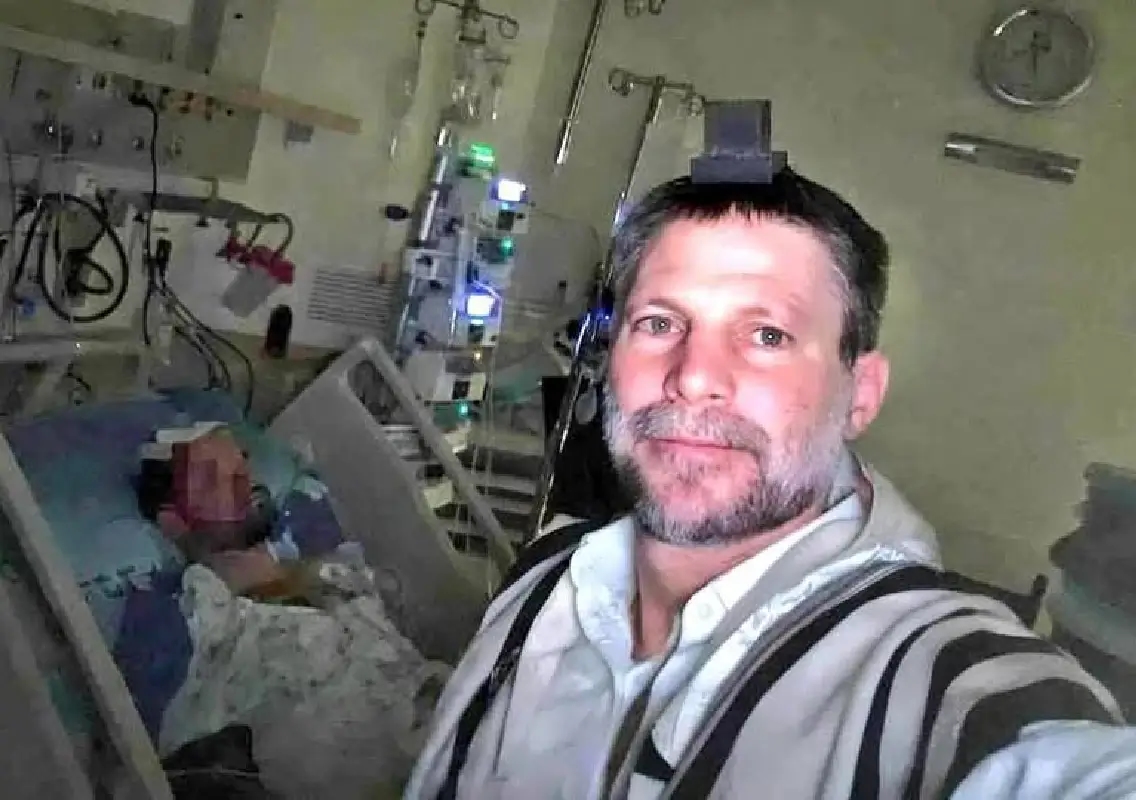 Israeli minister shares son’s ICU photo after Hezbollah attack - News Karnataka