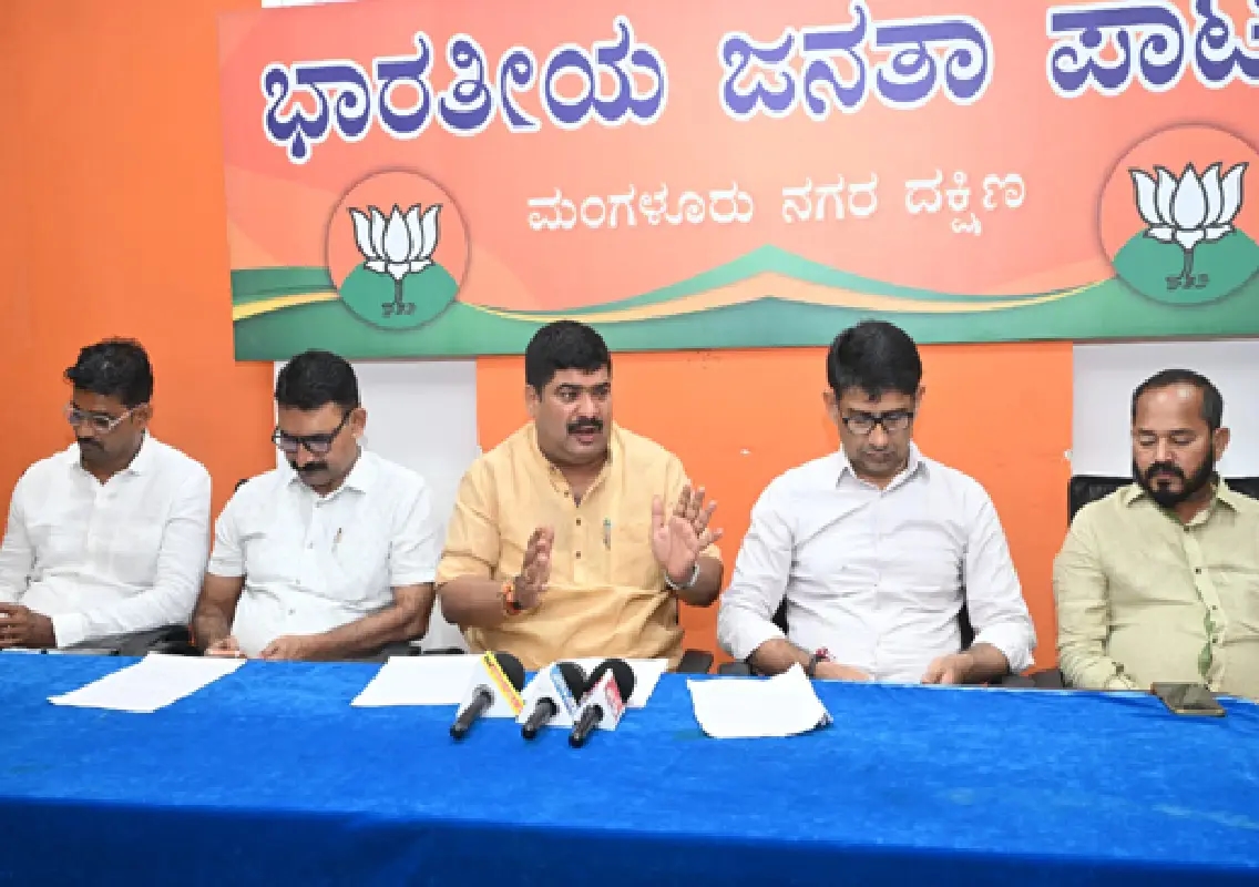 Kamath accuses Congress of politicising city projects - News Karnataka