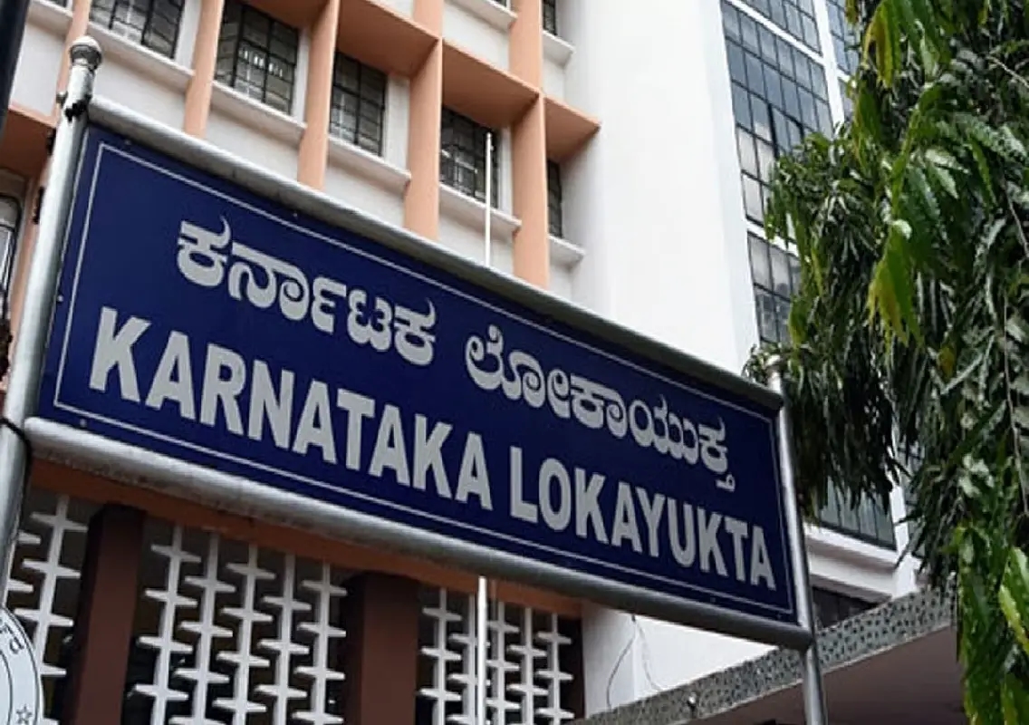 Lokayukta raids KUWSDB AEE Asif Iqbal Kaleel’s house and office - News Karnataka