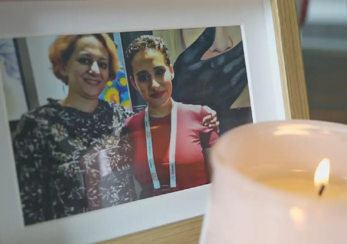 Melbourne woman fears for mother in Iran’s Evin prison - News Karnataka