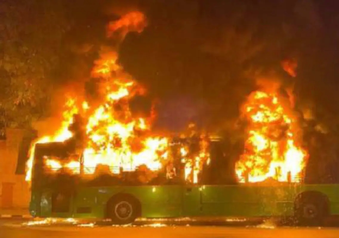Night bus fire turns deadly, passengers jump to escape flames - News Karnataka