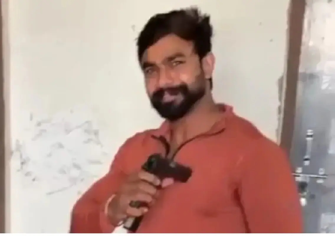 Reel turns tragic as youth dies in accidental self-shooting - News Karnataka