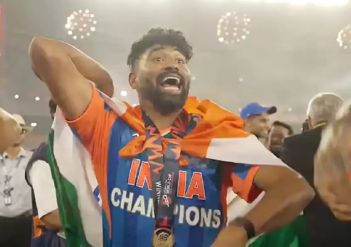 Siraj’s funny ‘water boy’ remark after World Cup win goes viral - News Karnataka
