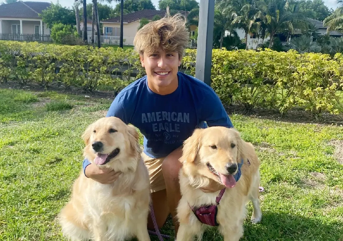 Student’s email mistake turns into boost for pet-sitting startup - News Karnataka