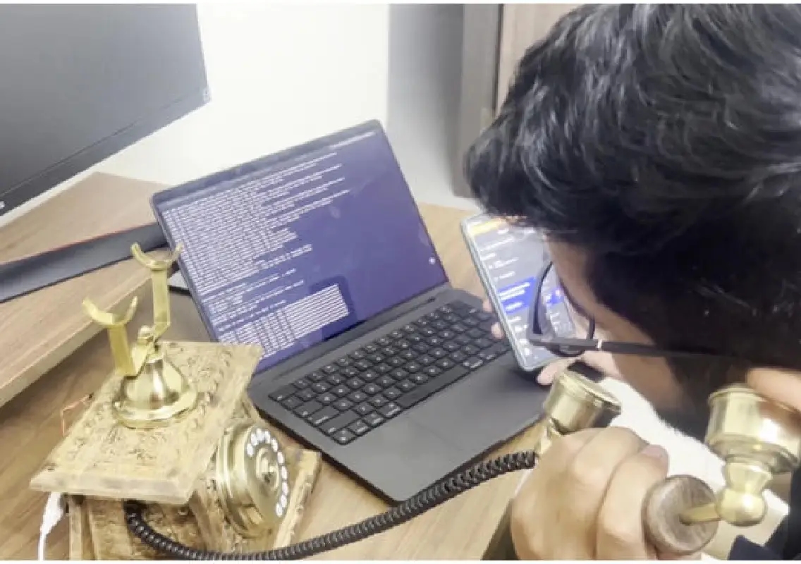Techie turns grandfather’s rotary phone into smart AI assistant - News Karnataka