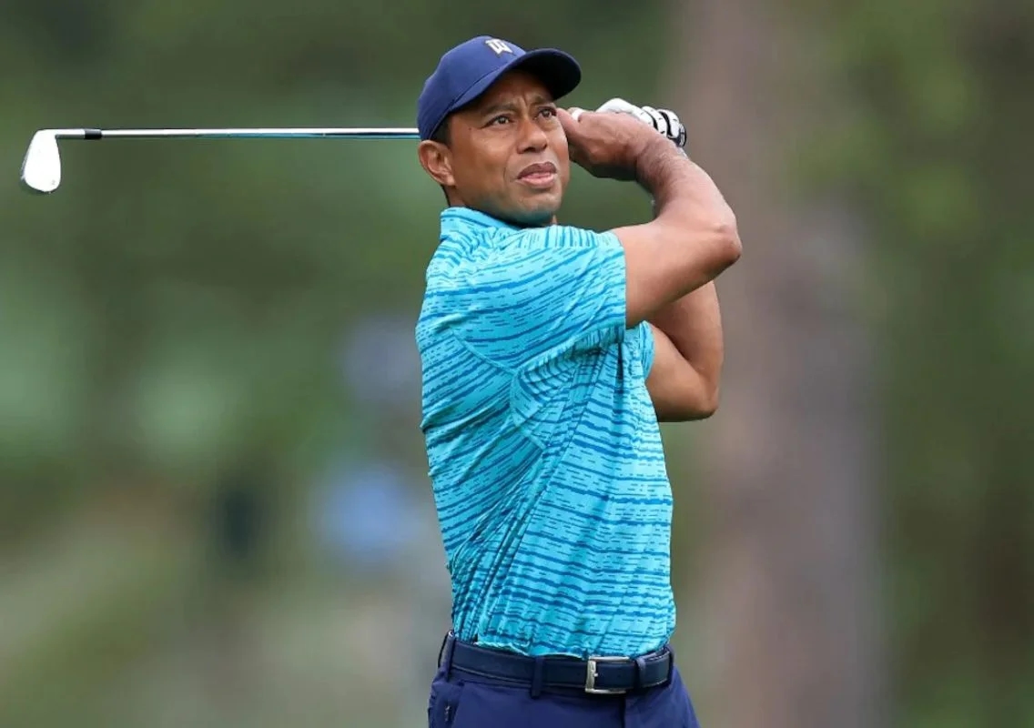 Tiger Woods arrested after crash, refused urine test - News Karnataka