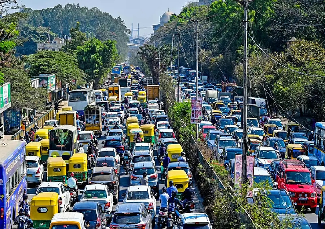 Traffic curbs in Bengaluru for Eid prayers across city - News Karnataka