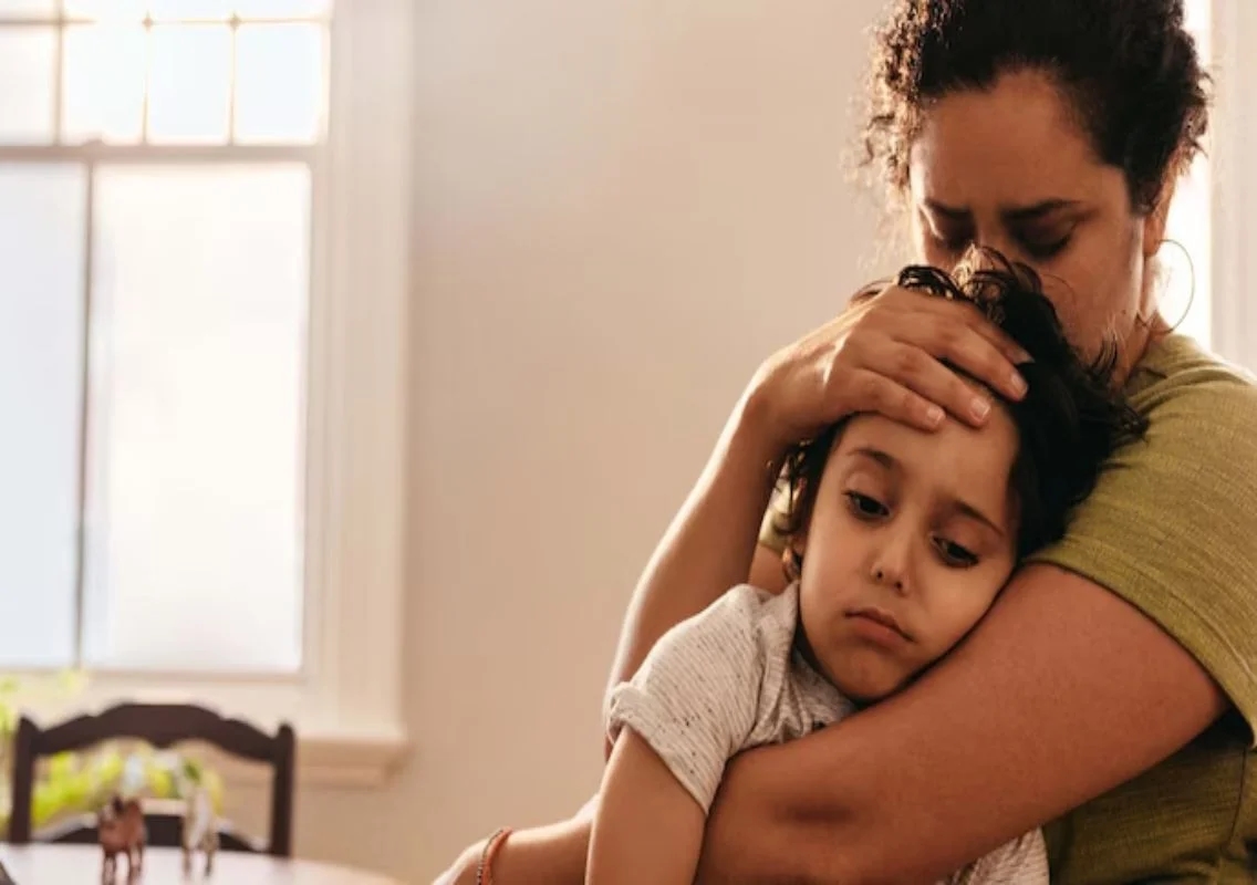 Why parents must cut the invisible umbilical cord ? - News Karnataka