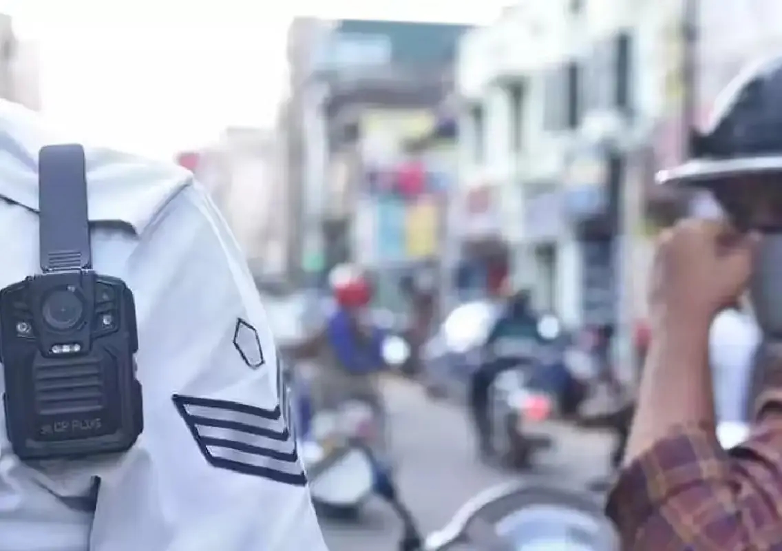 3 traffic cops suspended for bribery after switching off cameras - News Karnataka