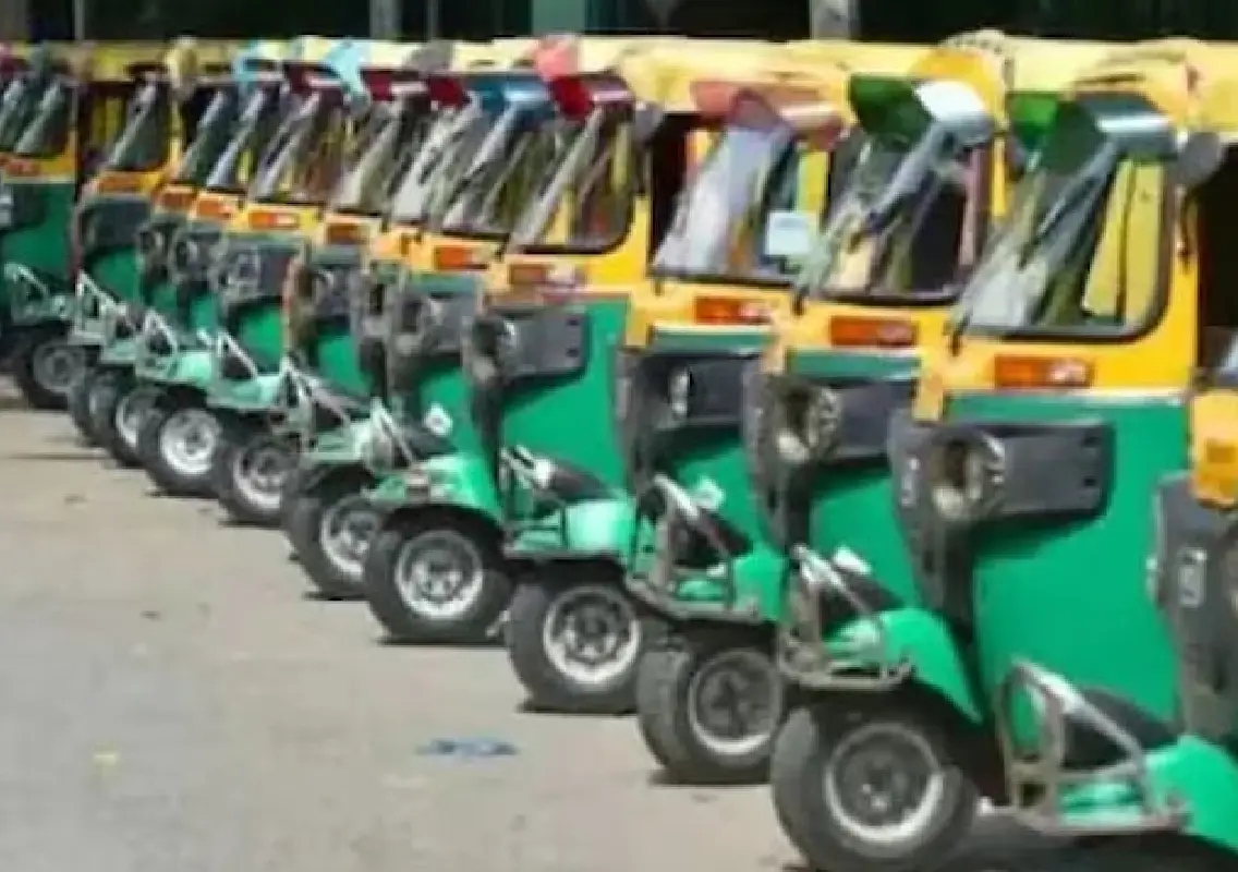 Auto LPG crisis leaves Bengaluru drivers struggling daily - News Karnataka