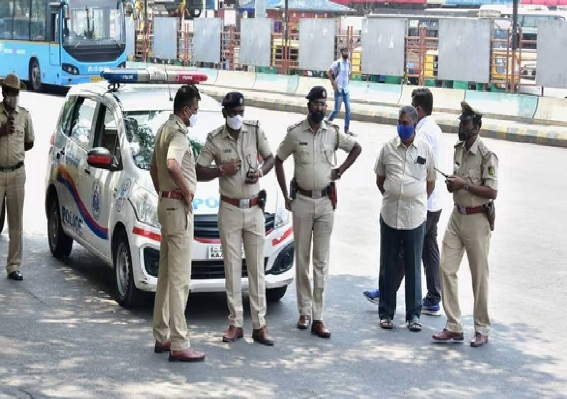 ₹36 crore drug bust in Bengaluru, 16 arrested - News Karnataka