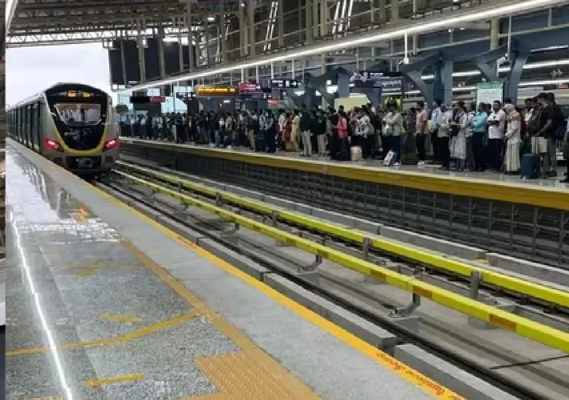 Bengaluru Yellow Line gets 10th train ahead of launch - News Karnataka