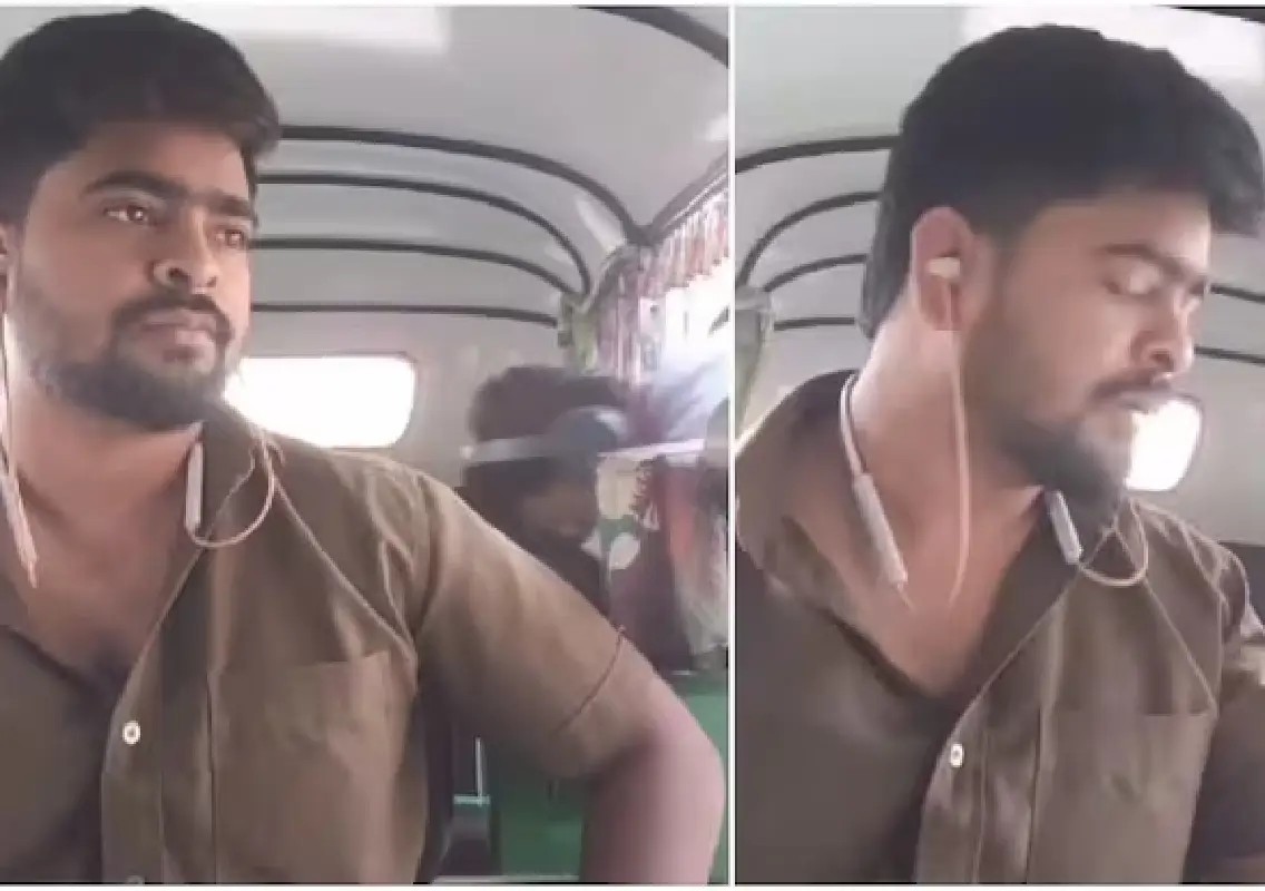 Bengaluru auto driver makes passenger clean seat - News Karnataka