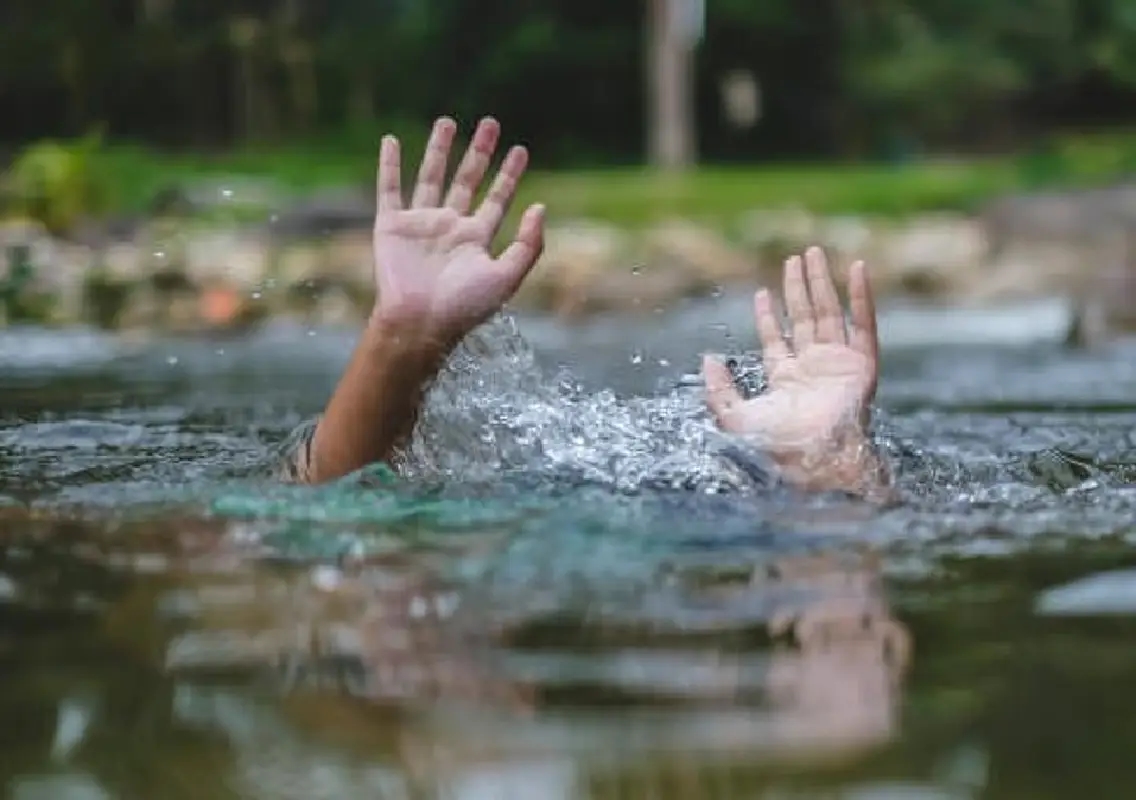 Bengaluru engineer drowns during picnic at Cauvery river - News Karnataka