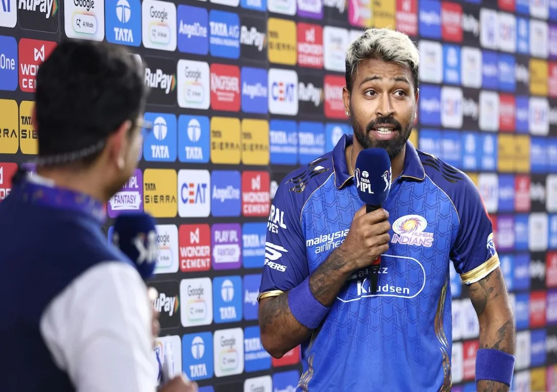 Hardik Pandya backs Bumrah after IPL wicket drought - News Karnataka