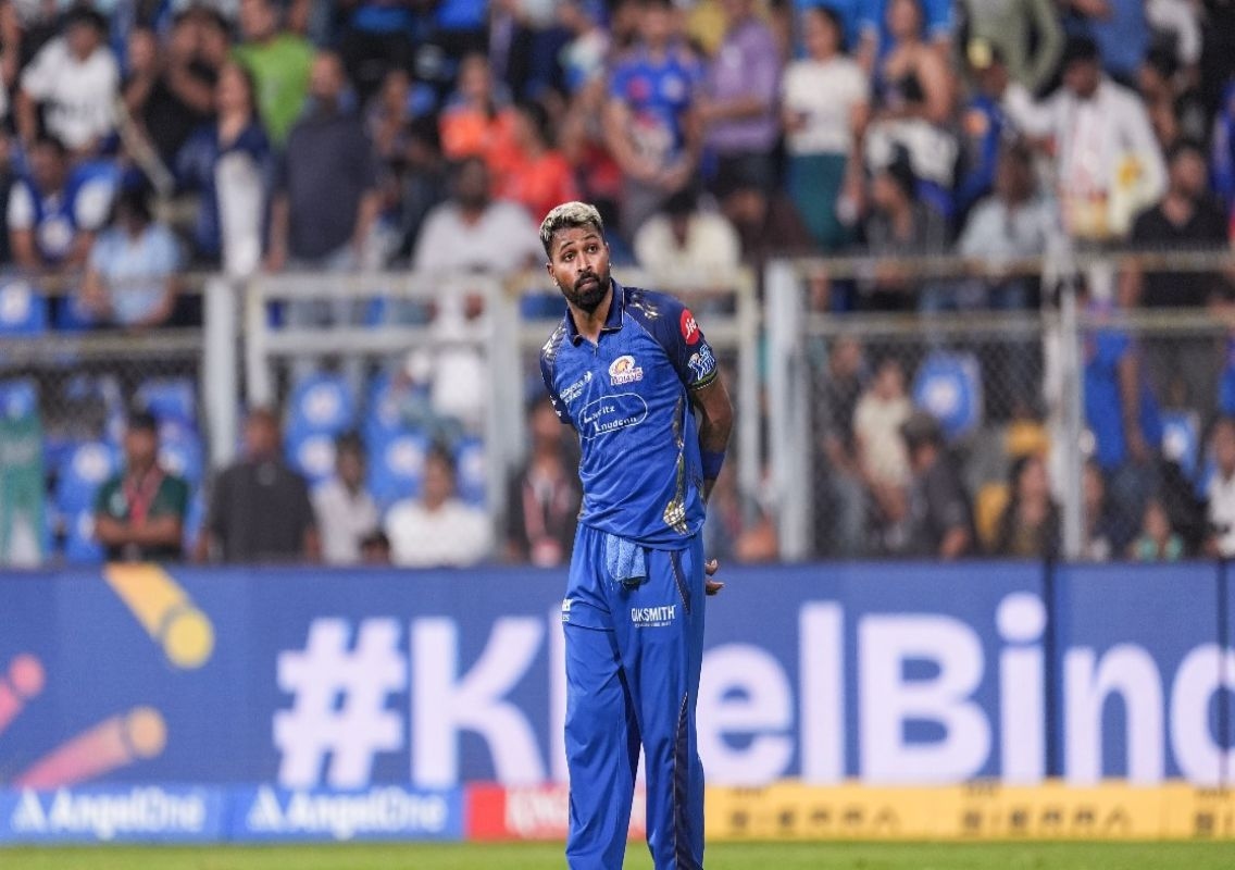 Hardik Pandya reacts to MI fans cheering rivals - News Karnataka