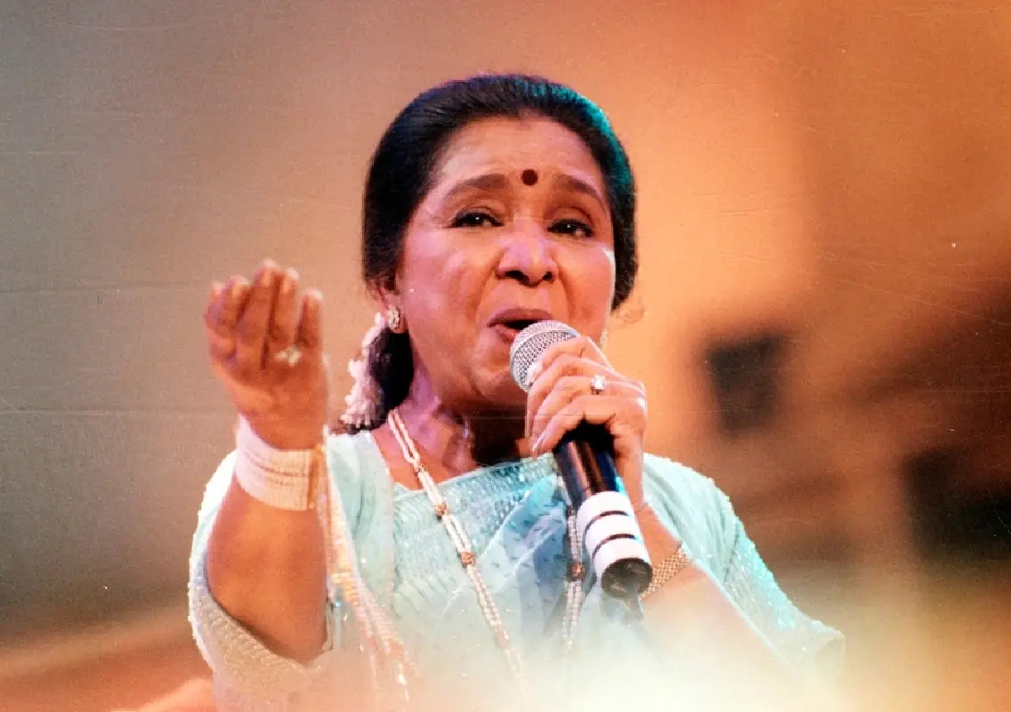 India mourns as Asha Bhosle passes away at 92 - News Karnataka