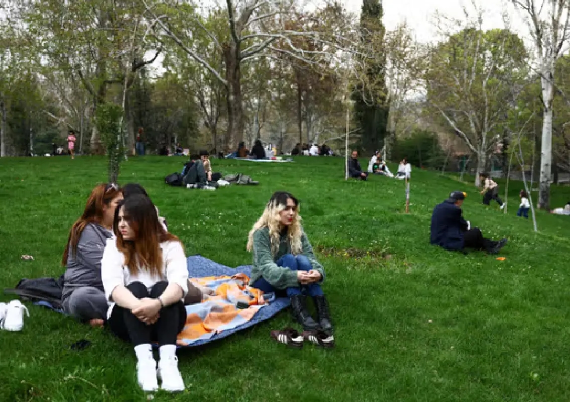 Iranians mark Nature Day with hope amid war tensions - News Karnataka