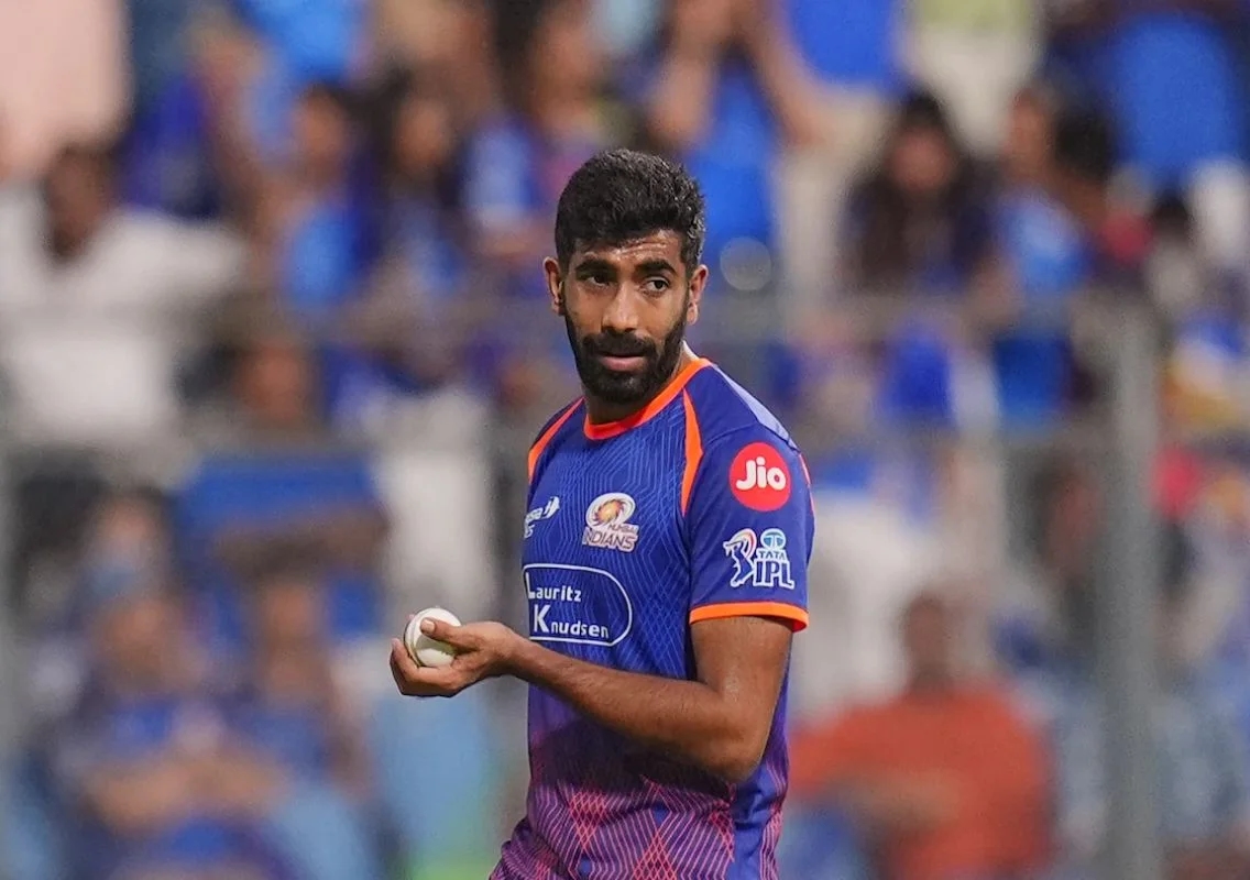MI defend Bumrah amid wicketless IPL 2026 run - News Karnataka