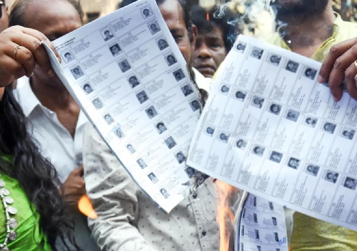 Karnataka protests erupt over voter deletion allegations - News Karnataka