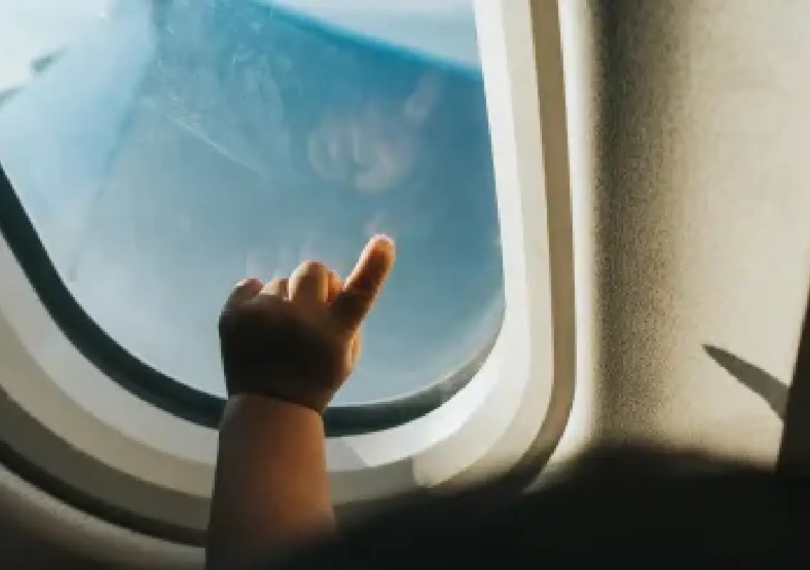 Kind strangers lift toddler’s journey home after cancer treatment - News Karnataka