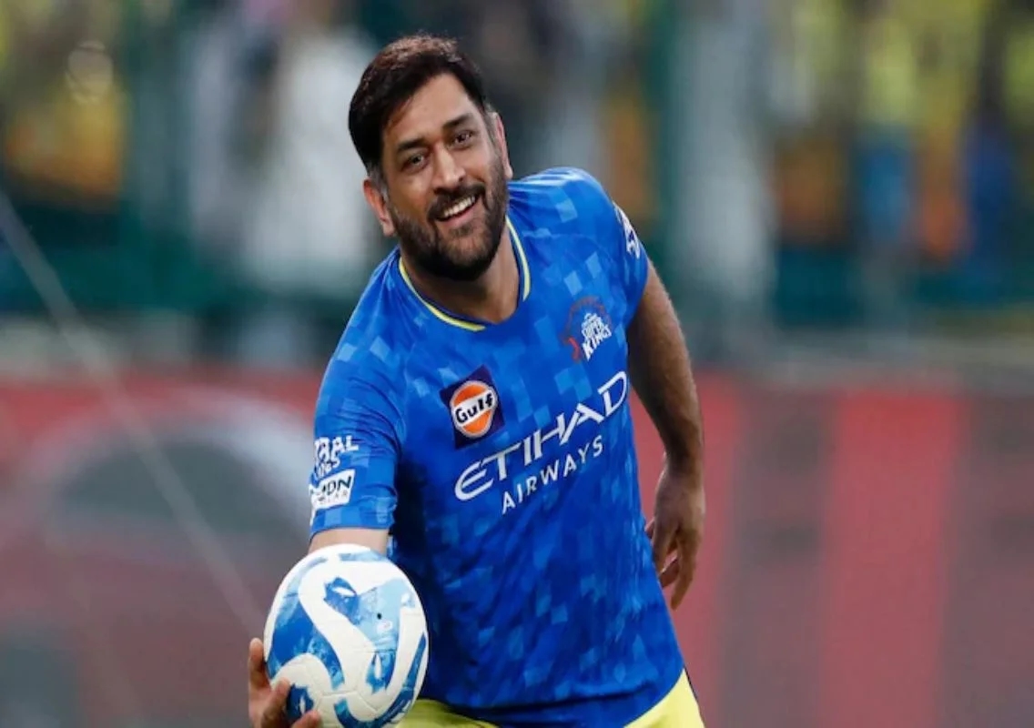 Dhoni return buzz grows after CSK training visuals - News Karnataka