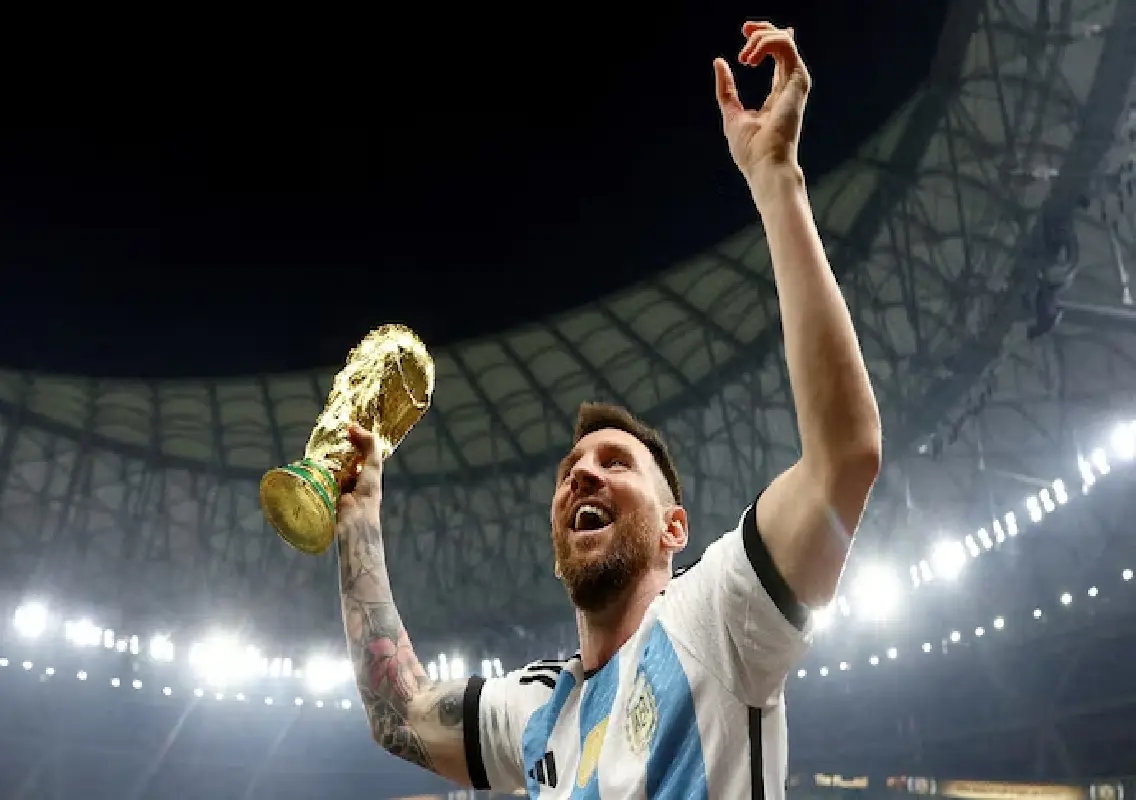 “Messi snubs Kerala! Sports minister slams Argentina for breaking match promise” - News Karnataka