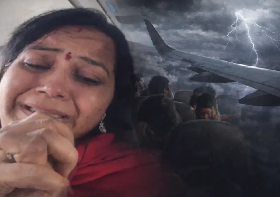 Panic on Fly91 flight after mid-air scare, all safe - News Karnataka