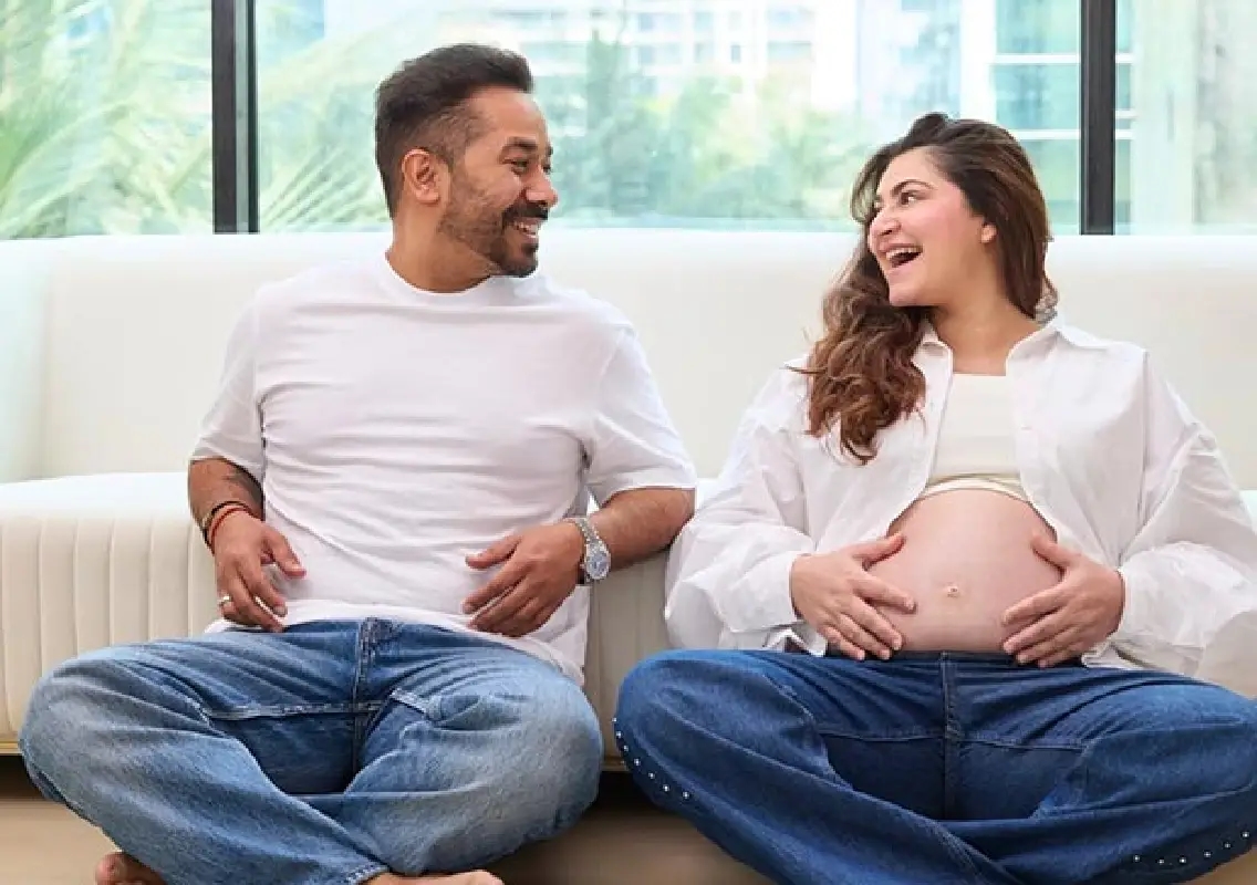 Shivaleeka Oberoi, Abhishek Pathak welcome baby girl - News Karnataka