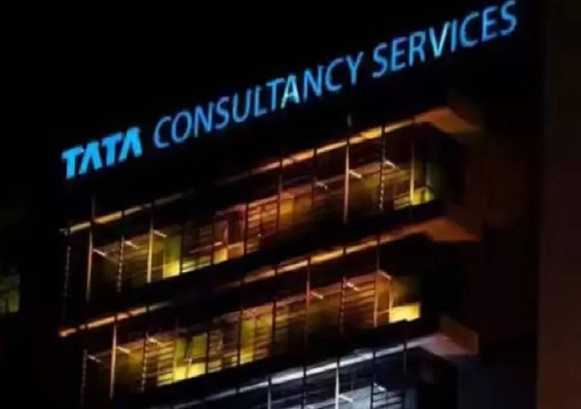 TCS pay hike from April, adds 2,356 employees - News Karnataka