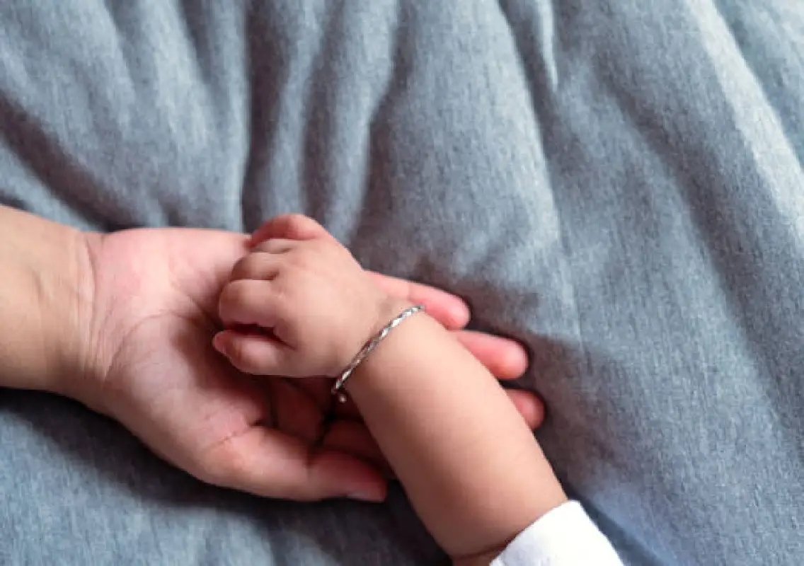 Toddler critically injured after fall from building in Bengaluru - News Karnataka