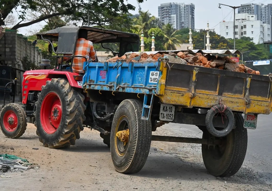 Tractor death exposes dangerous misuse of farm vehicles in city - News Karnataka